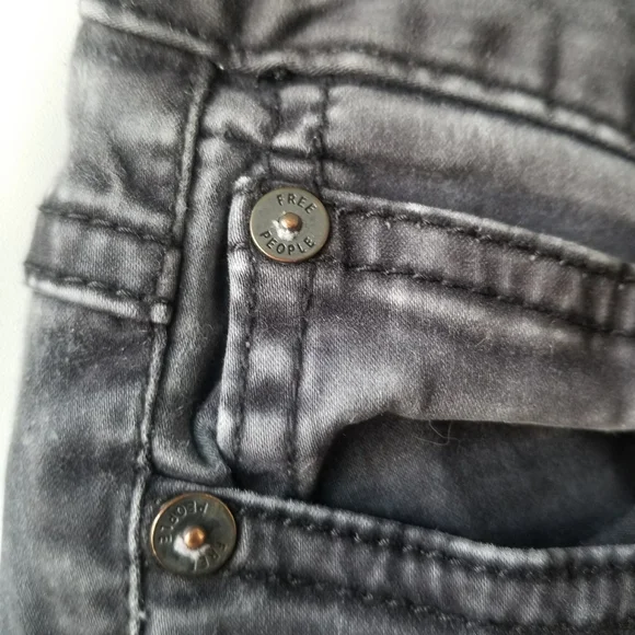 Free People Denim Gray Jeans Zip Up Legging Size 26 - Picture 6 of 11